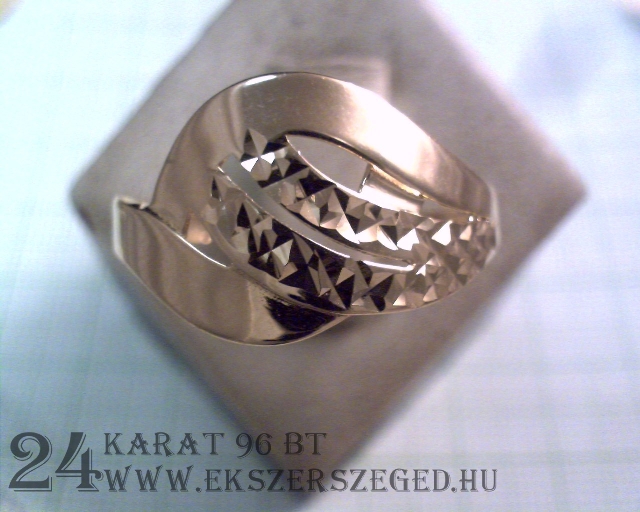 Gyűrű_1_2416_22625.jpg