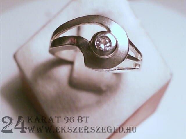 Gyűrű_1_2418_727.jpg