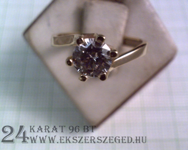 Gyűrű_1_4111_22340.jpg
