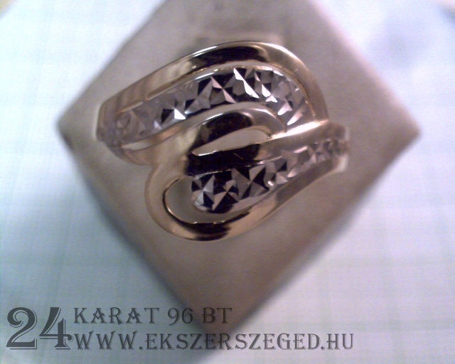 Gyűrű_1_5288_22622.jpg