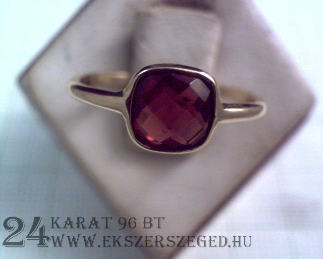 Gyűrű_1_7075_22438.jpg