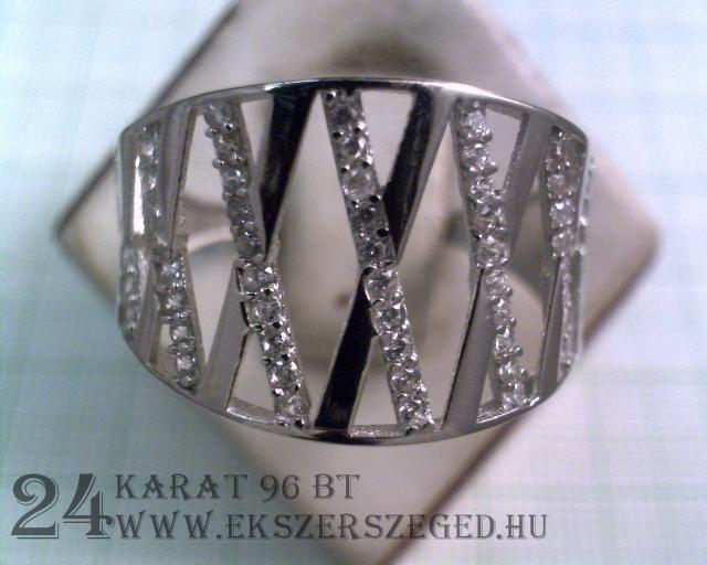 Gyűrű_1_742_17526.jpg