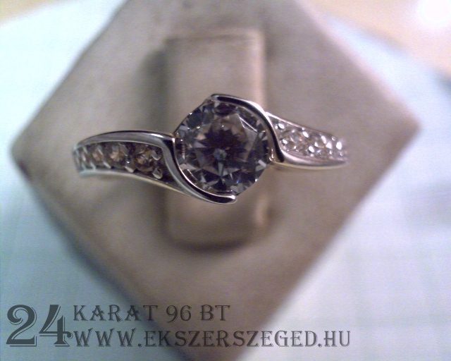Gyűrű_1_8053_22619.jpg