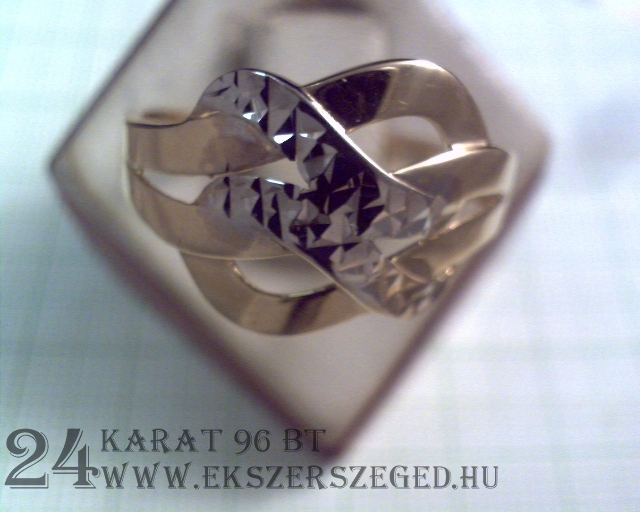 Gyűrű_1_939_22423.jpg
