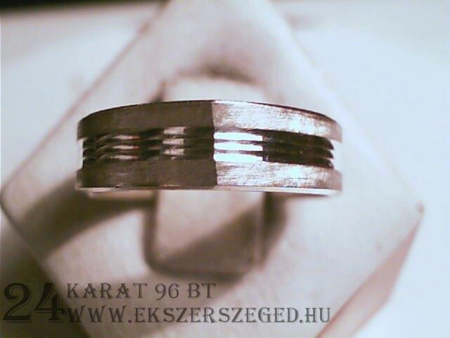 Karikagyűrű_1_1433_967.jpg