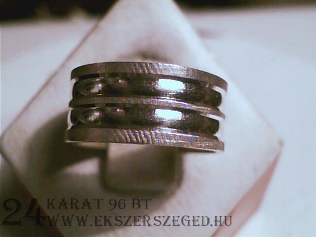 Karikagyűrű_1_1710_912.jpg