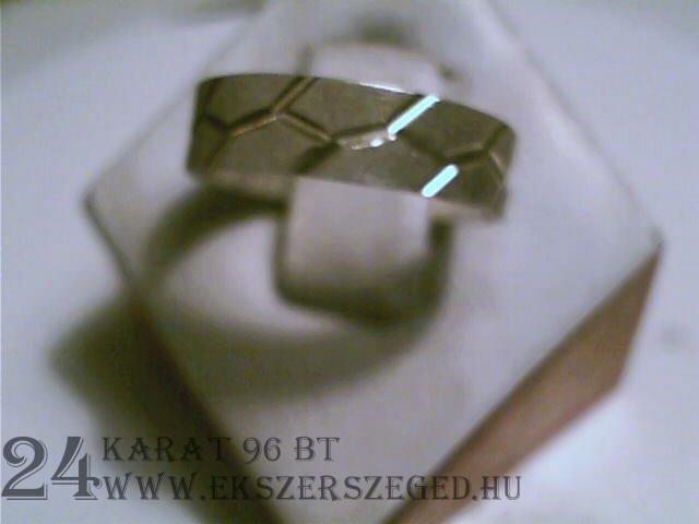 Karikagyűrű_1_2811_439.jpg