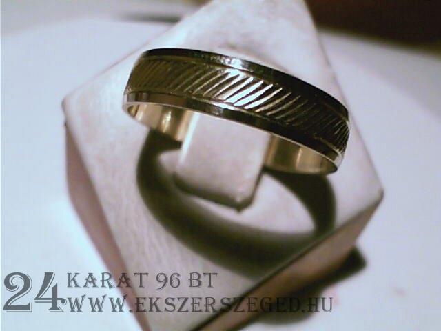 Karikagyűrű_1_2940_3272.jpg