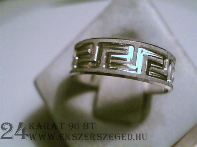 Karikagyűrű_1_3597_416.jpg