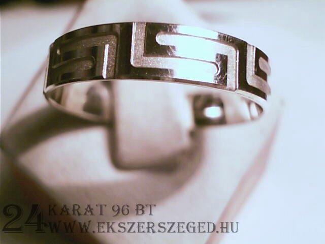 Karikagyűrű_1_3911_951.jpg