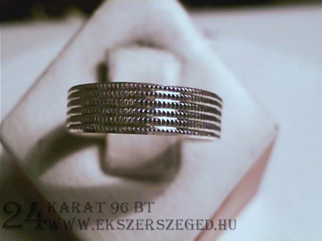 Karikagyűrű_1_3969_907.jpg