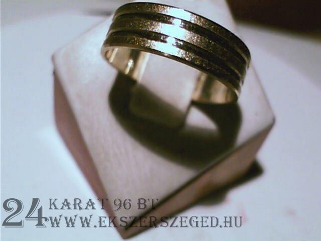 Karikagyűrű_1_4184_3275.jpg