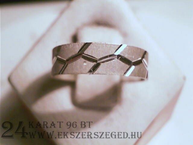 Karikagyűrű_1_5318_971.jpg