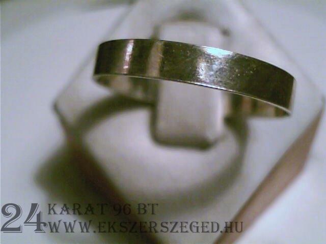 Karikagyűrű_1_6494_450.jpg