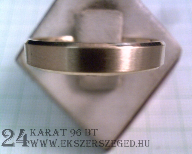 Karikagyűrű_1_7758_22469.jpg