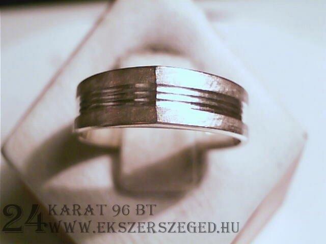 Karikagyűrű_1_9184_968.jpg