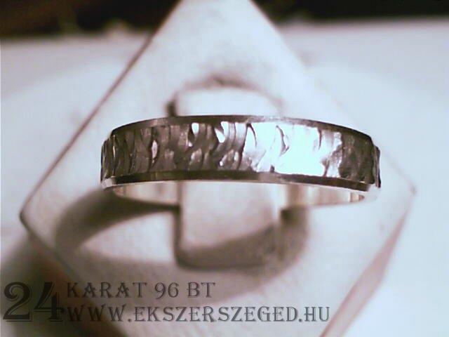 Karikagyűrű_1_9542_880.jpg