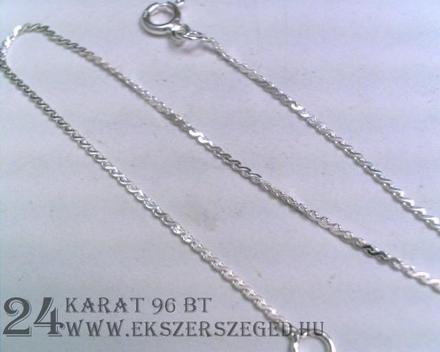 Karlánc_1_8936_11520.jpg