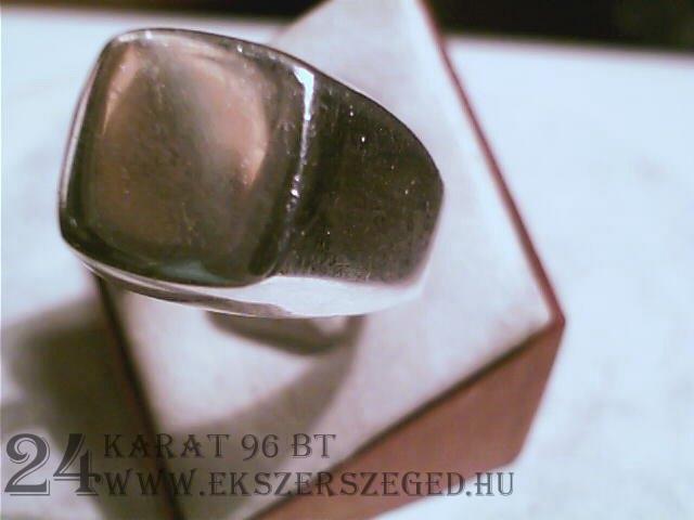 Pecsétgyűrű_1_5401_1510.jpg