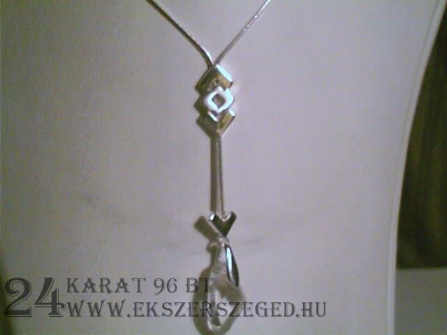 Swarovski-köves-nyaklánc_1_2377_1957.jpg