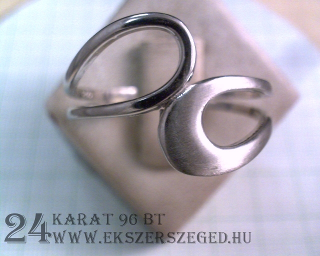 Gyűrű_2_4513_23005.jpg