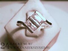 Gyűrű_2_5153_675.jpg