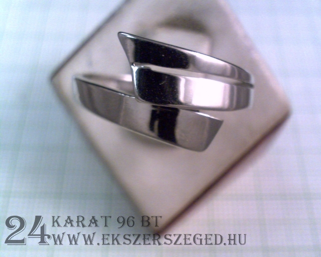 Gyűrű_2_6305_21017.jpg