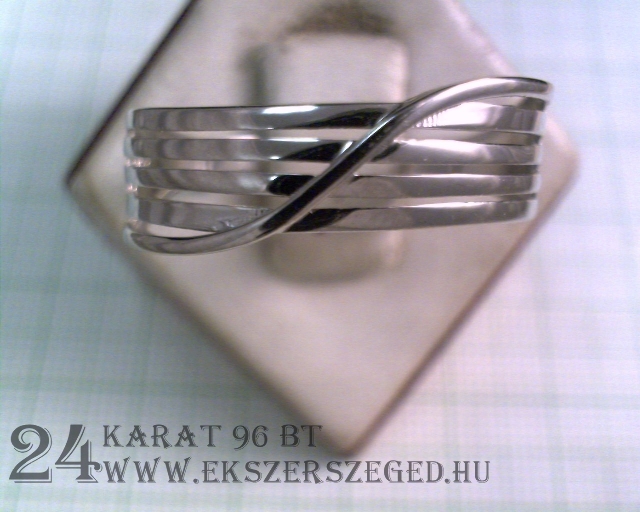 Gyűrű_2_6539_21536.jpg