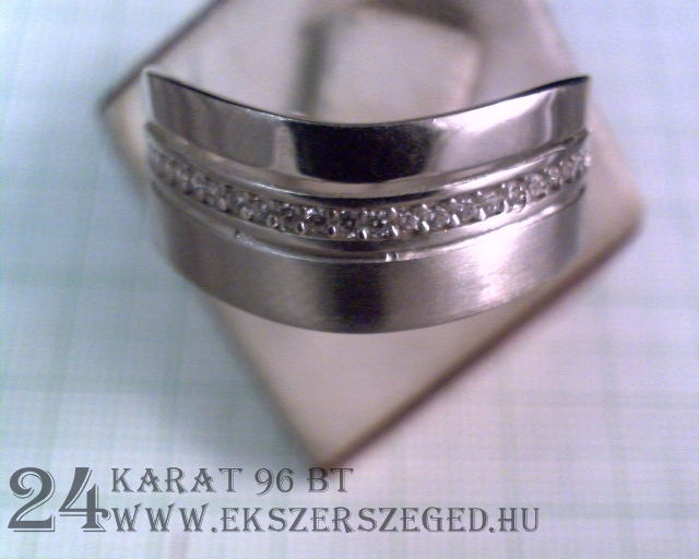 Gyűrű_2_7406_21590.jpg