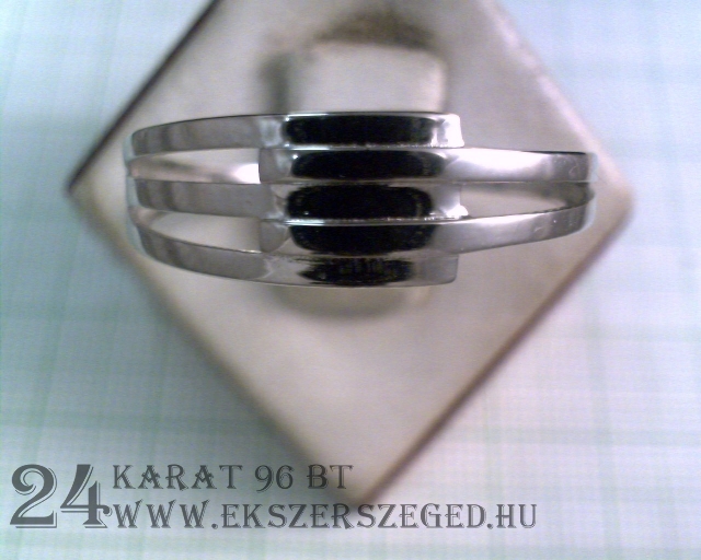 Gyűrű_2_7990_21533.jpg