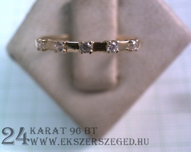 Gyűrű_2_9501_22514.jpg
