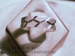 Karikagyűrű_2_1222_1681.jpg