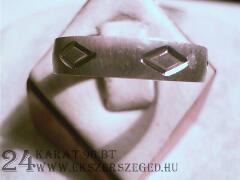 Karikagyűrű_2_2344_1653.jpg