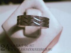Karikagyűrű_2_5441_923.jpg