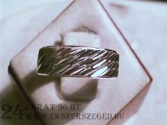 Karikagyűrű_2_7454_1635.jpg