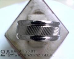Karikagyűrű_2_769_12374.jpg