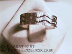 Karikagyűrű_2_8243_937.jpg