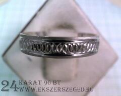 Karikagyűrű_2_8451_17261.jpg