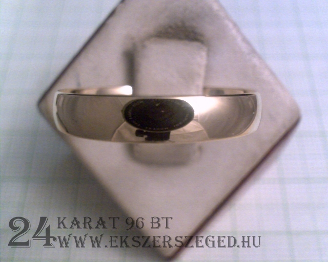 Karikagyűrű_2_9932_20821.jpg