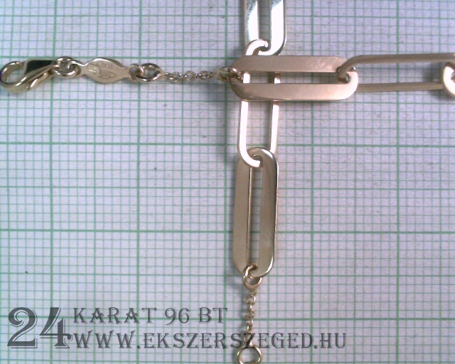 Karlánc_2_2500_22806.jpg