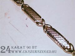 Karlánc_2_5485_3337.jpg