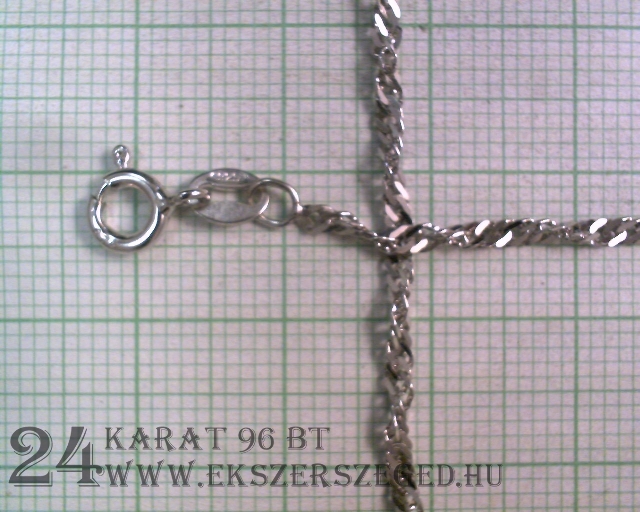 Karlánc_2_808_22993.jpg