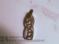 Medál_2_3840_7224.jpg