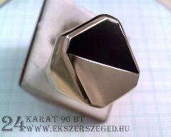 Pecsétgyűrű_2_5214_18207.jpg